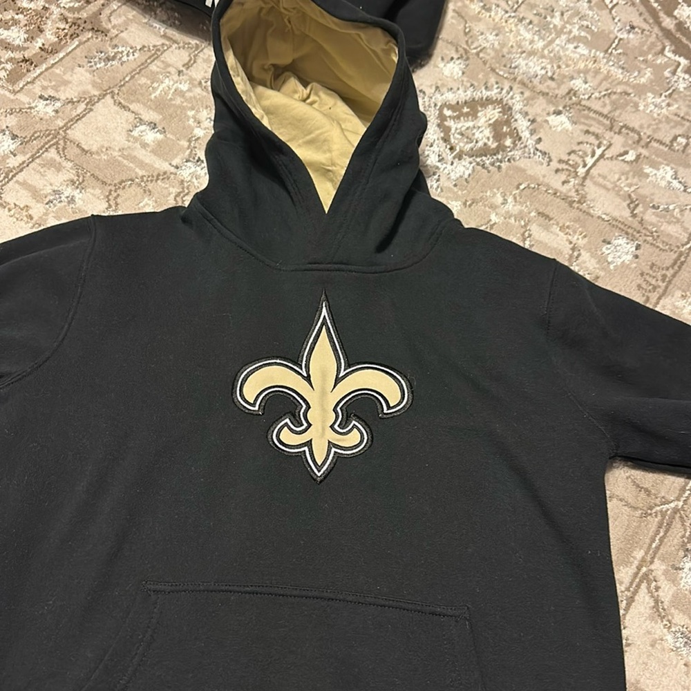 Boys saints hoodie. Used slightly